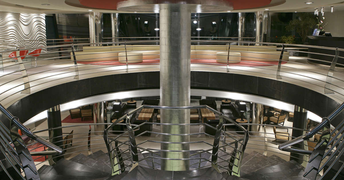 Een foto van het interieur van Senator Banus Spa Hotel