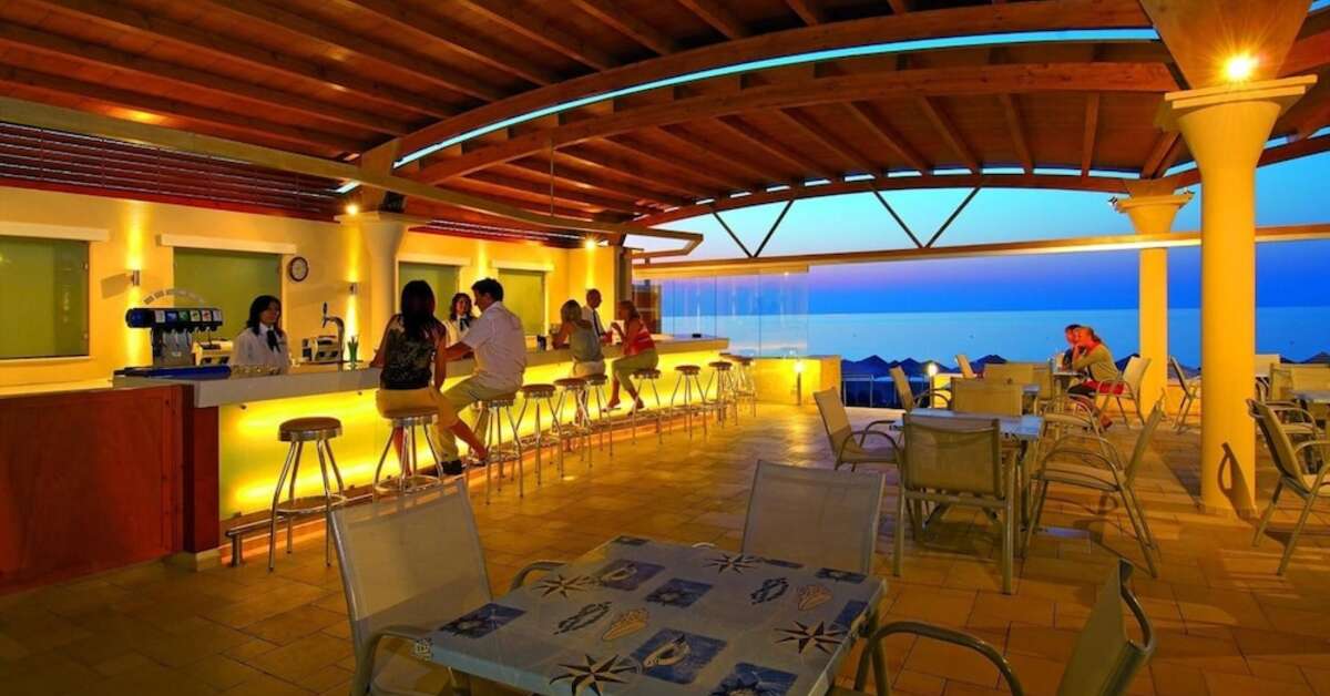 Ein Foto von den Einrichtungen im Eva Bay Hotel