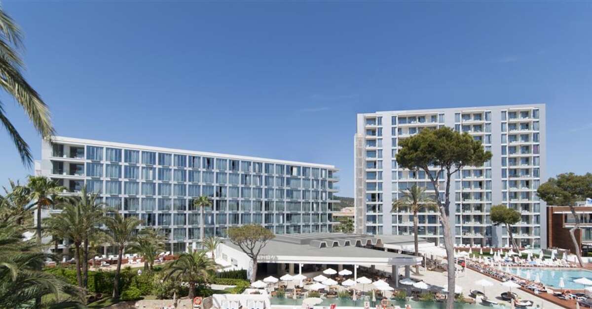 Een foto van de buitenkant van Melia South Beach