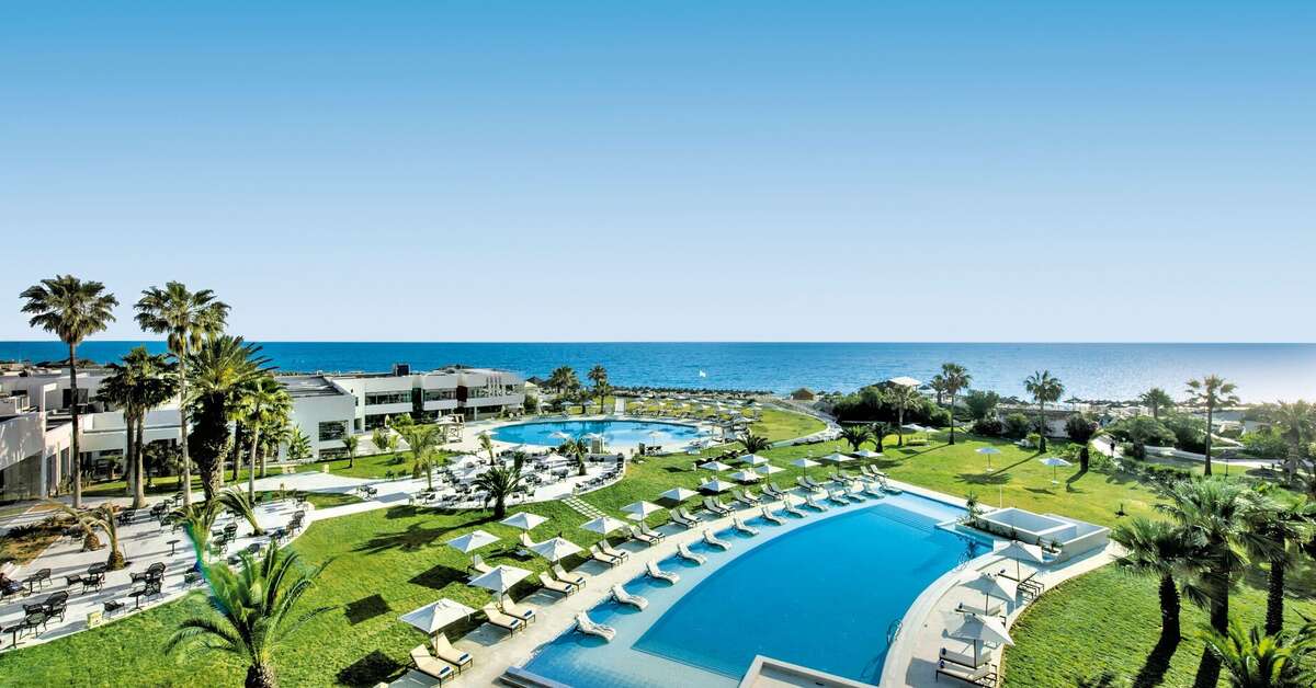 Een foto van het zwembad bij Iberostar Selection Diar El Andalous
