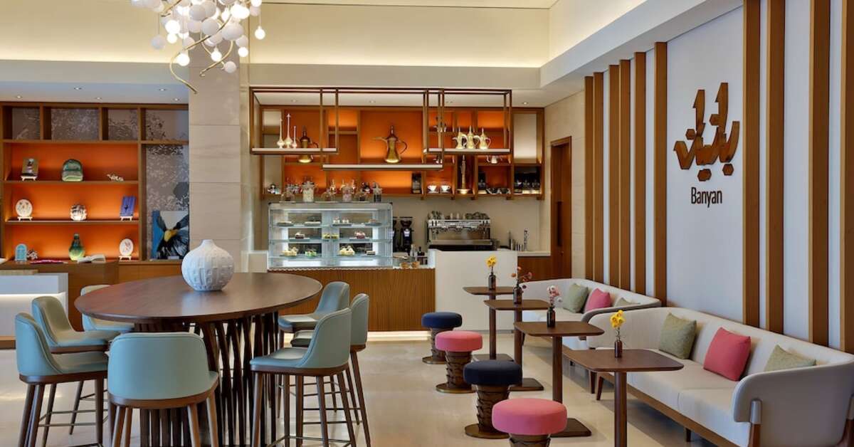 Een foto van DoubleTree by Hilton Sharjah Waterfront Hotel & Residences
