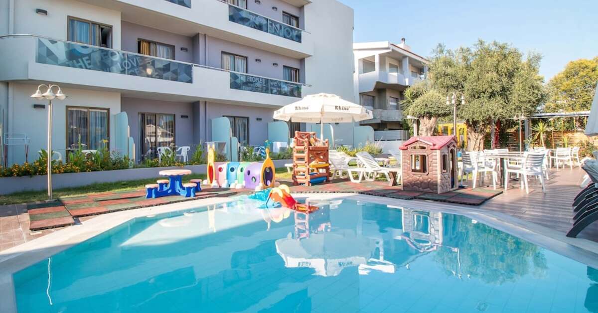 Een foto van het zwembad bij Sunny Days Appartementen