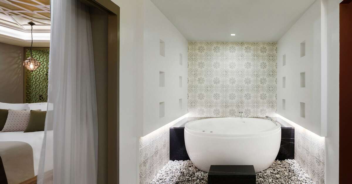 Ein Foto Avista Grande Karon Resort & Spa Phuket - MGallery Collection