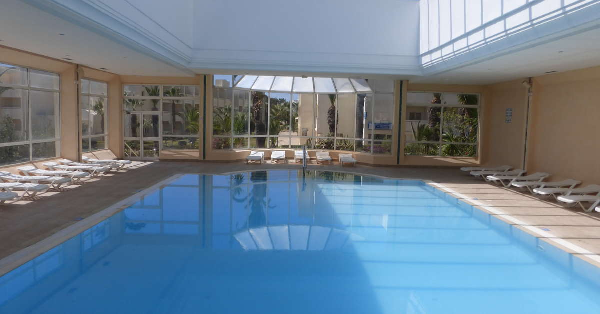 Ein Foto vom Pool im Hotel Dar Khayam