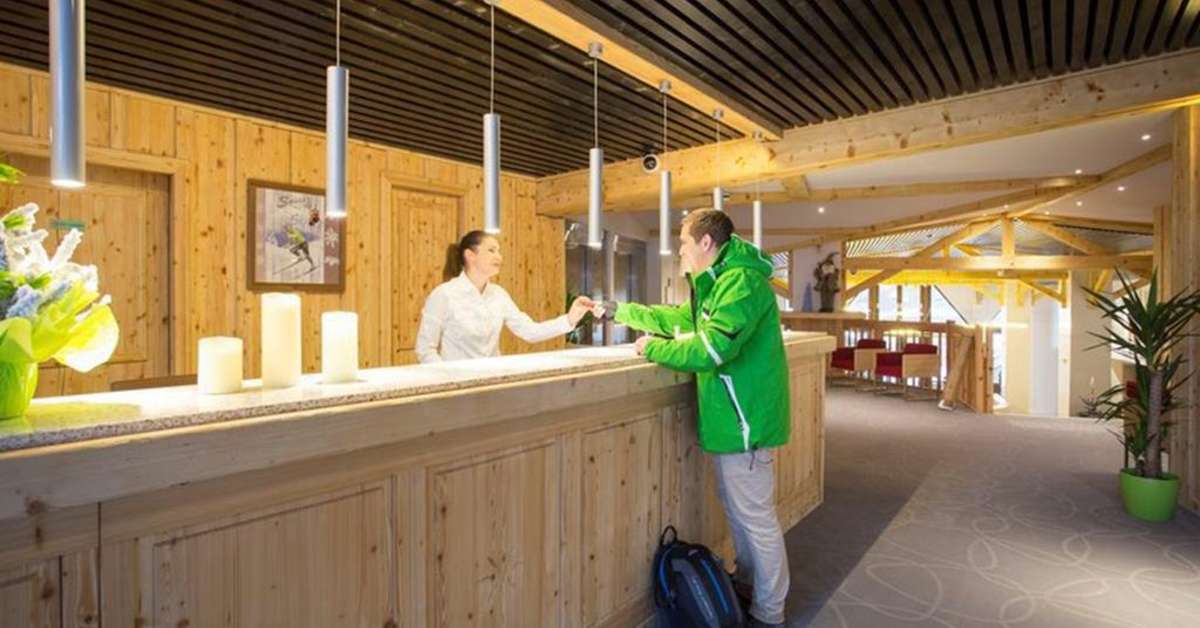 Een foto van het interieur van Hotel Club MMV Les Arolles