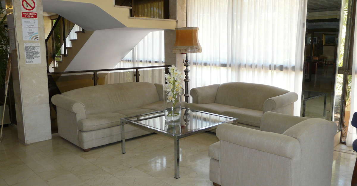 Een foto van het interieur van Playa Blanca Hotel