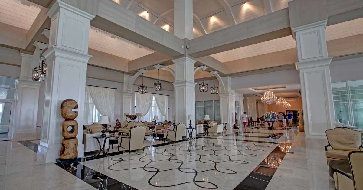Een foto van het interieur van Titanic Deluxe Golf Belek