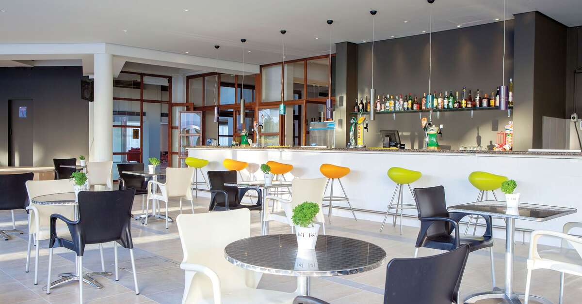 Een foto van de faciliteiten bij Mayfair Gardens Appartementen