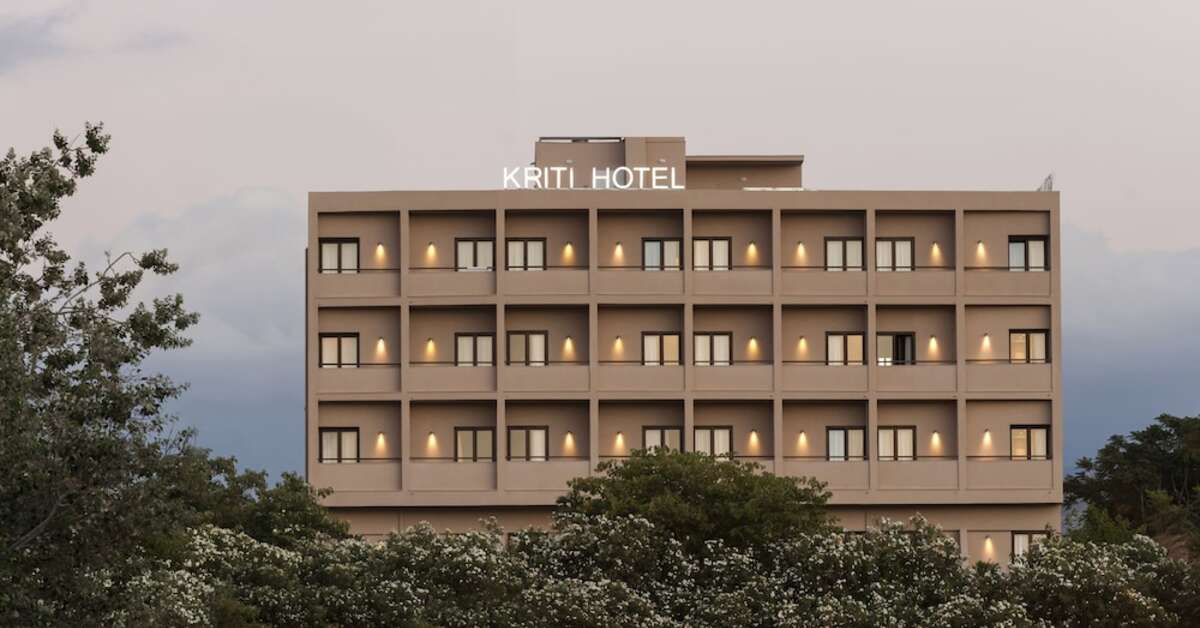 Een foto van de buitenkant van Kriti Hotel