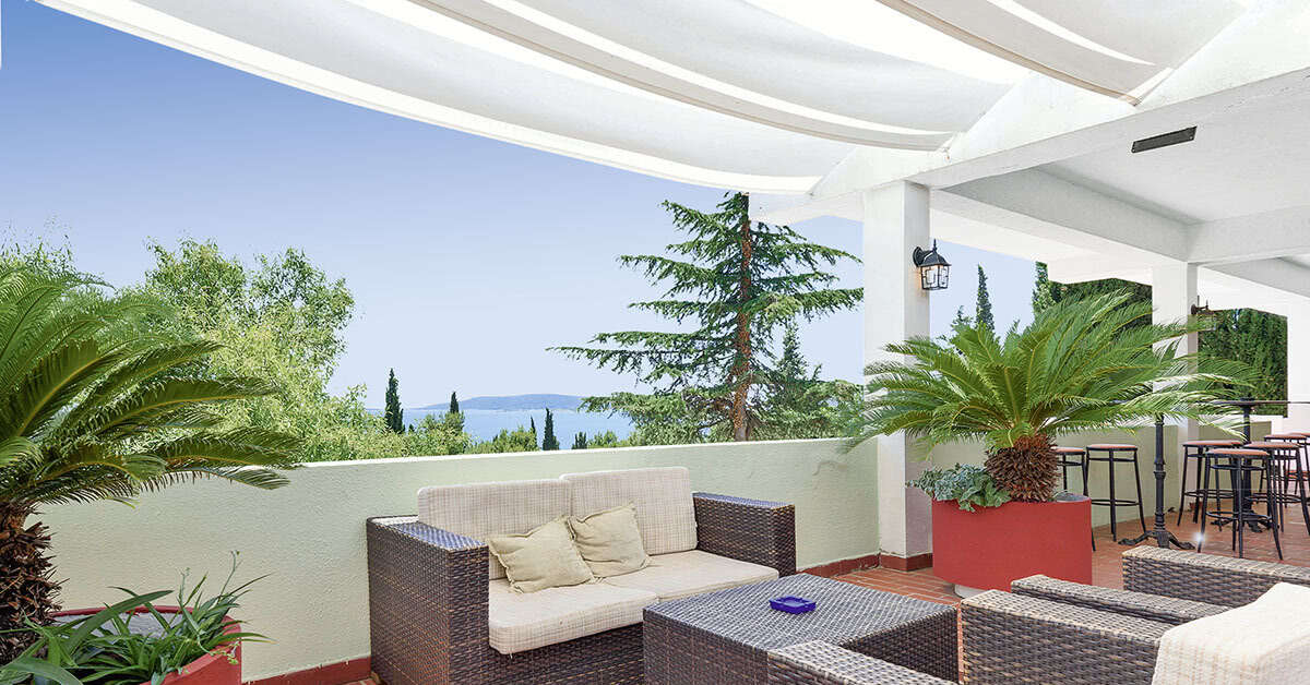 Een foto van het terras bij Appartementen Medena