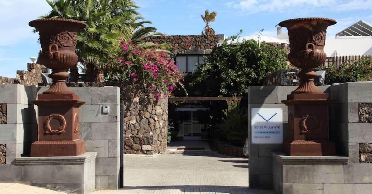 Een foto van de buitenkant van Hotel Villa Vik