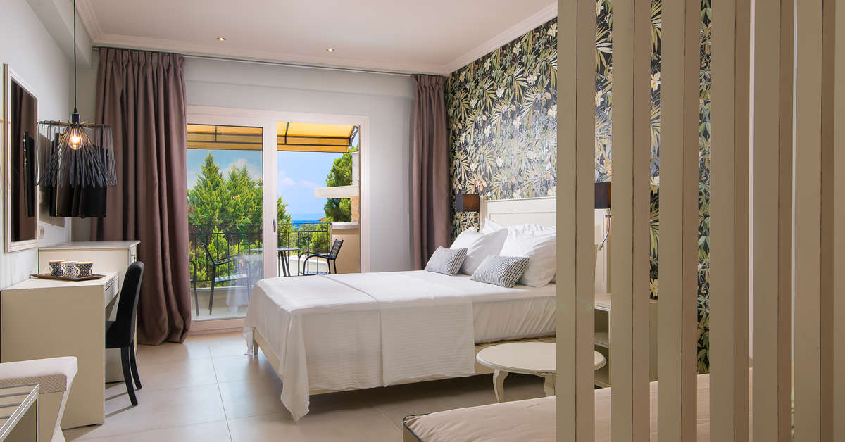 Een foto van Neikos Mediterraneo Luxury Suites