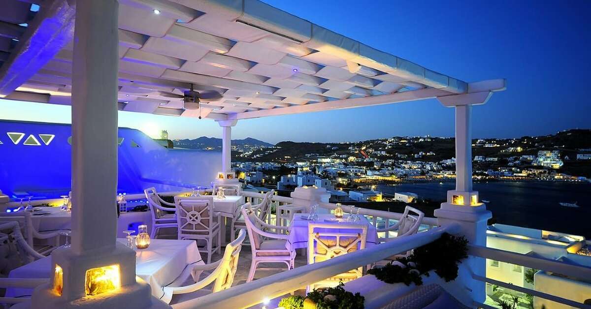 Ein Foto von der Terrasse im Kivotos Mykonos Luxury Boutique Hotel