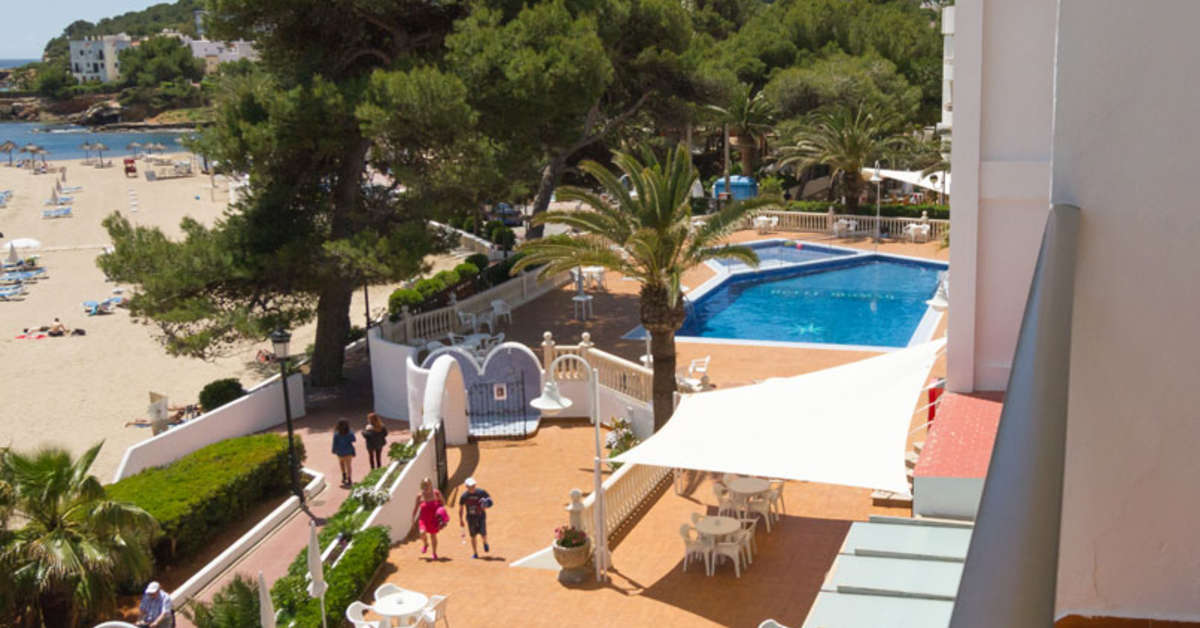 Ein Foto vom Pool im Hotel Riomar
