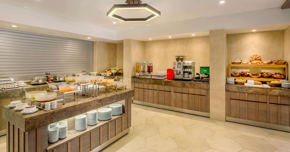 Een foto van Ramada by Wyndham Istanbul Old City