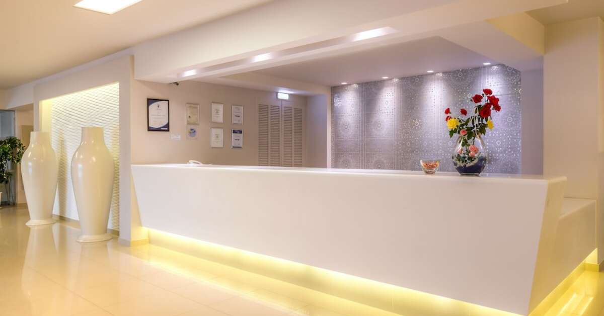 Een foto van het interieur van Aeolos Beach Hotel