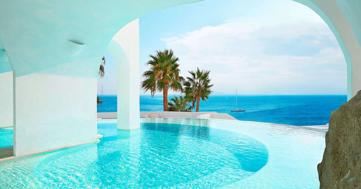 Een foto van het zwembad bij Mykonos Blu Grecotel Boutique Resort