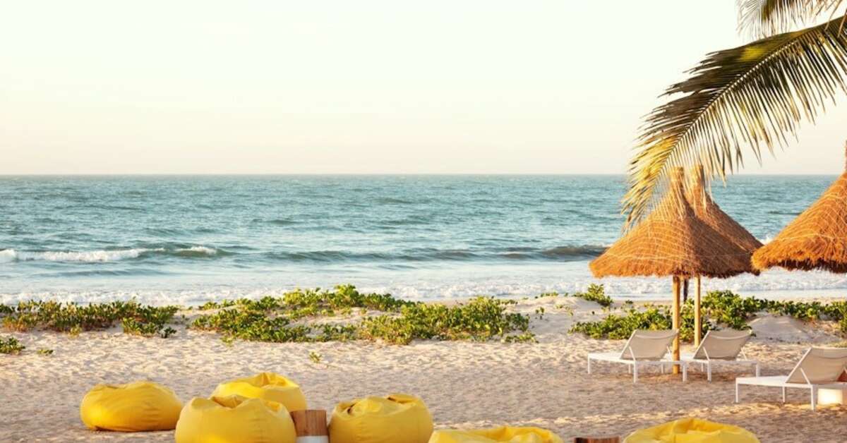 Een foto van het strand bij Sunprime Tamala Beach