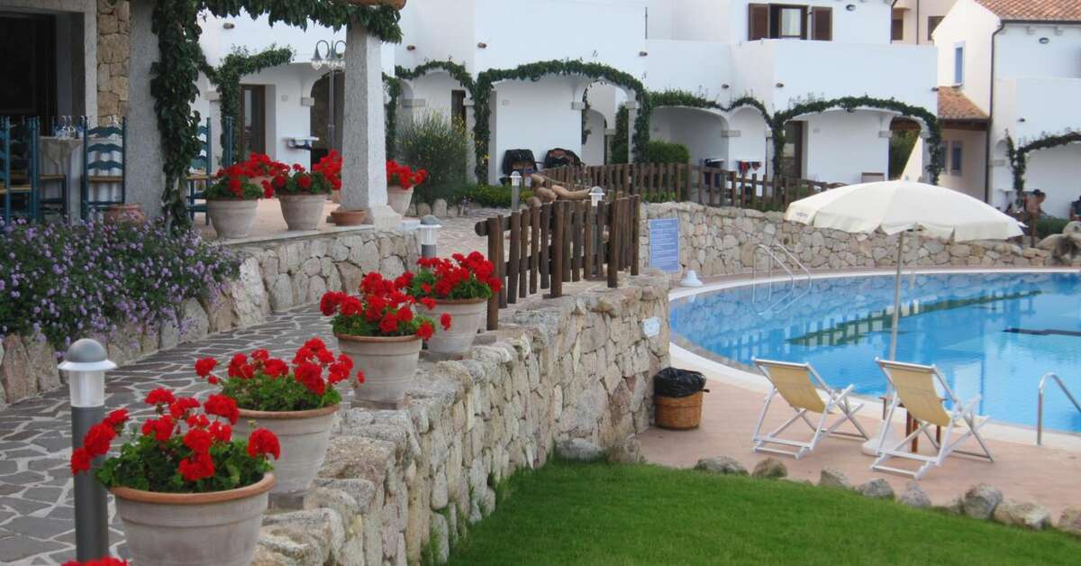 Een foto van het zwembad bij Nuraghe Arvu Resort