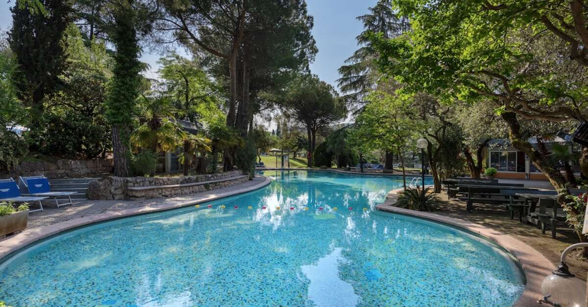Ein Foto vom Pool im Hotel Marco Polo
