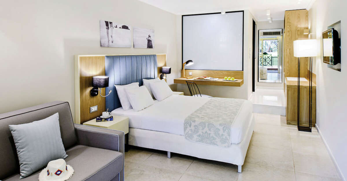 Een foto van Portes Beach Hotel