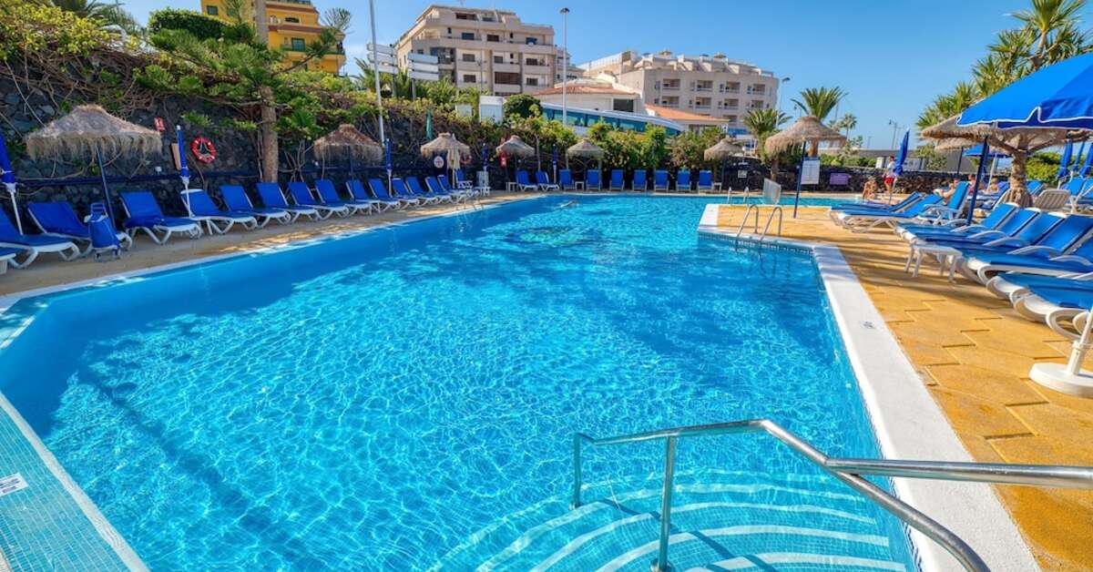 Een foto van het zwembad bij Ona El Marqués Resort