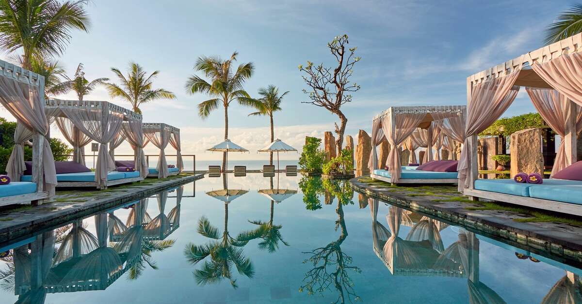 Een foto van The Royal Purnama
