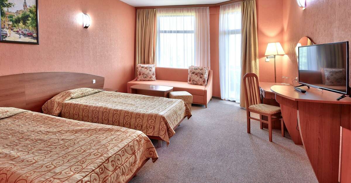Een foto van Estreya Palace & Residence