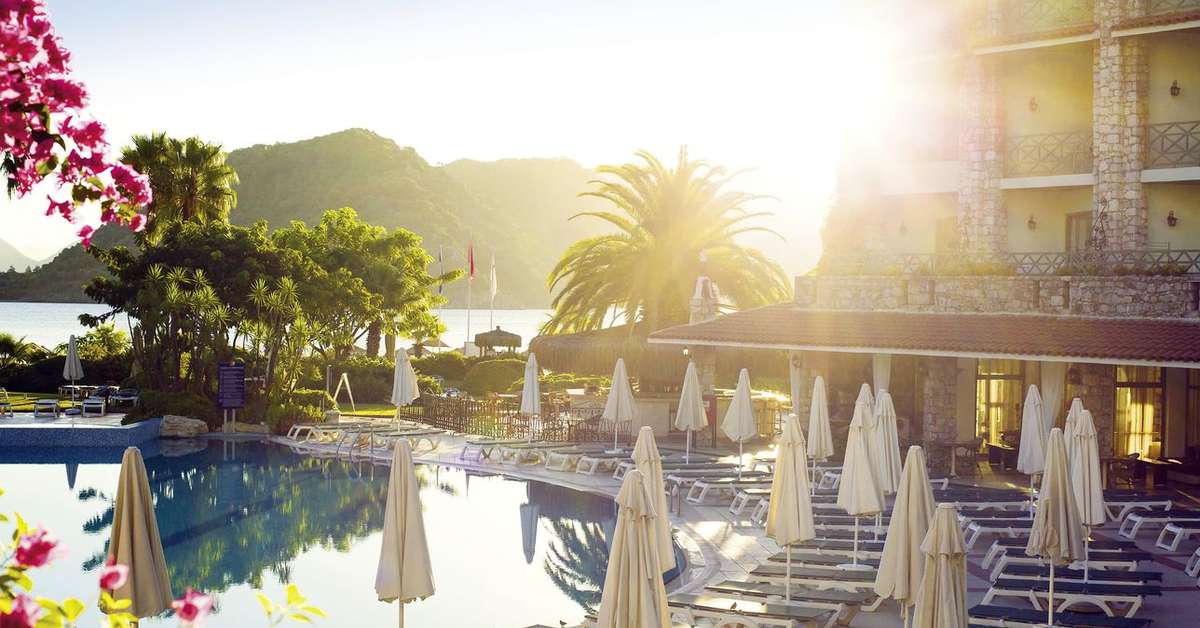 Een foto van het zwembad bij Hotel Marti La Perla