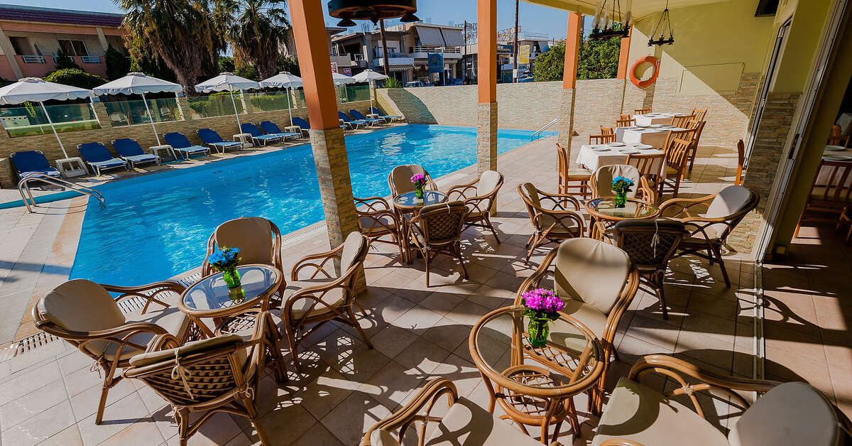 Ein Foto von der Terrasse im Esmeralda Hotel