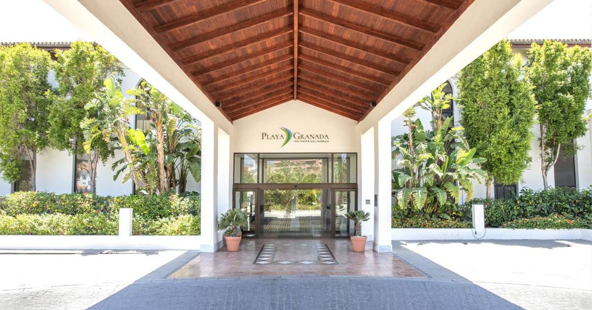 Een foto van de buitenkant van Impressive Playa Granada Golf