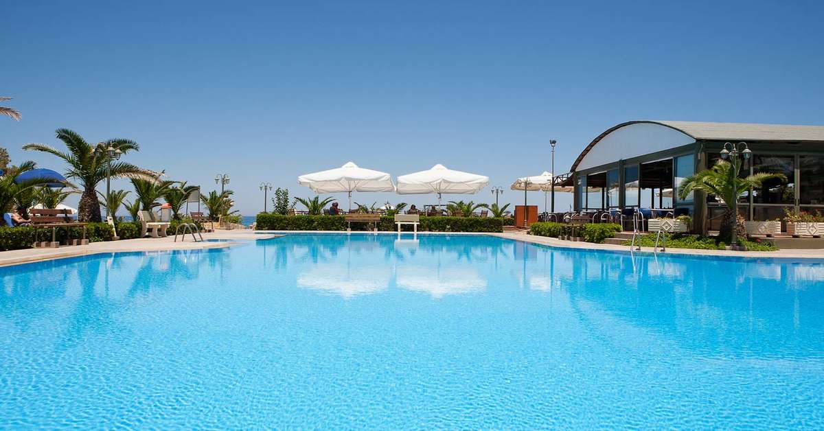 Een foto van het zwembad bij Marino's Beach Appartementen