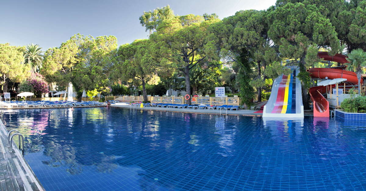 Een foto van een overzicht van Ömer Prime Holiday Resort