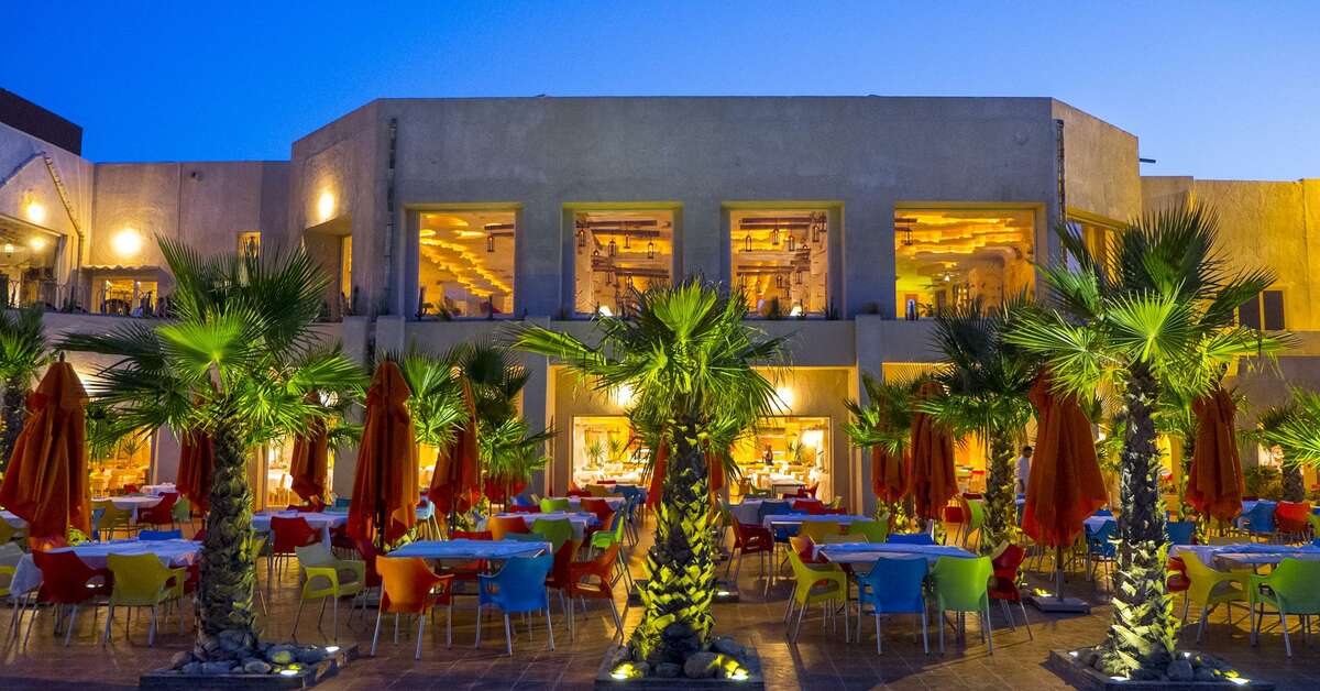 Een foto van de buitenkant van Hotel Meridiana