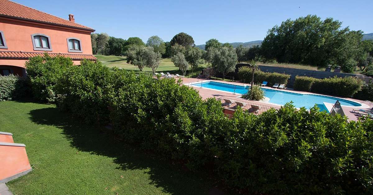 Ein Foto vom Pool im Il Picciolo Etna Golf Resort