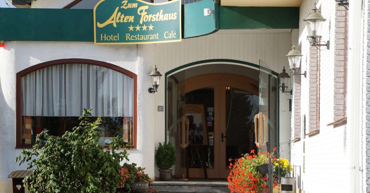 Een foto van de buitenkant van Zum Alten Forsthaus