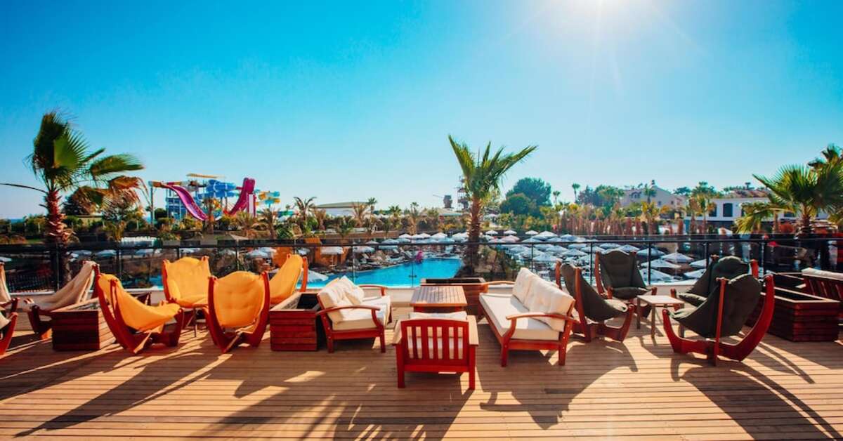 Een foto van het terras bij Alarcha Hotels & Resort