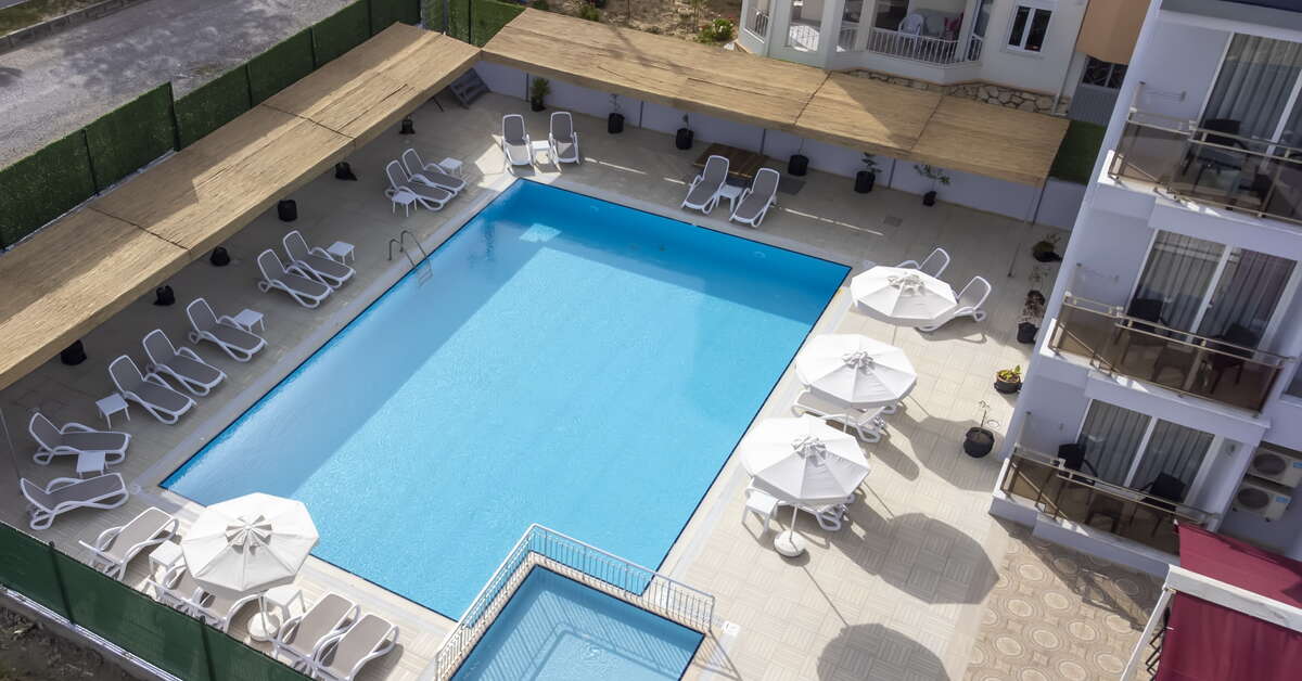 Ein Foto vom Pool im A Hotel Side