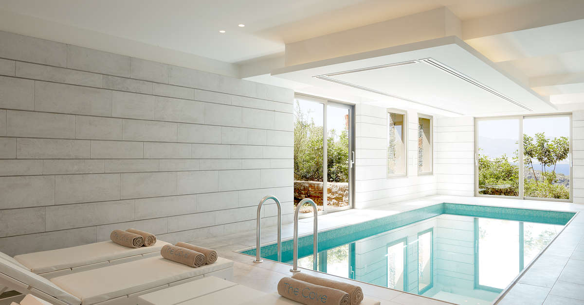 Een foto van het zwembad bij Daios Cove Luxury Resort & Villas