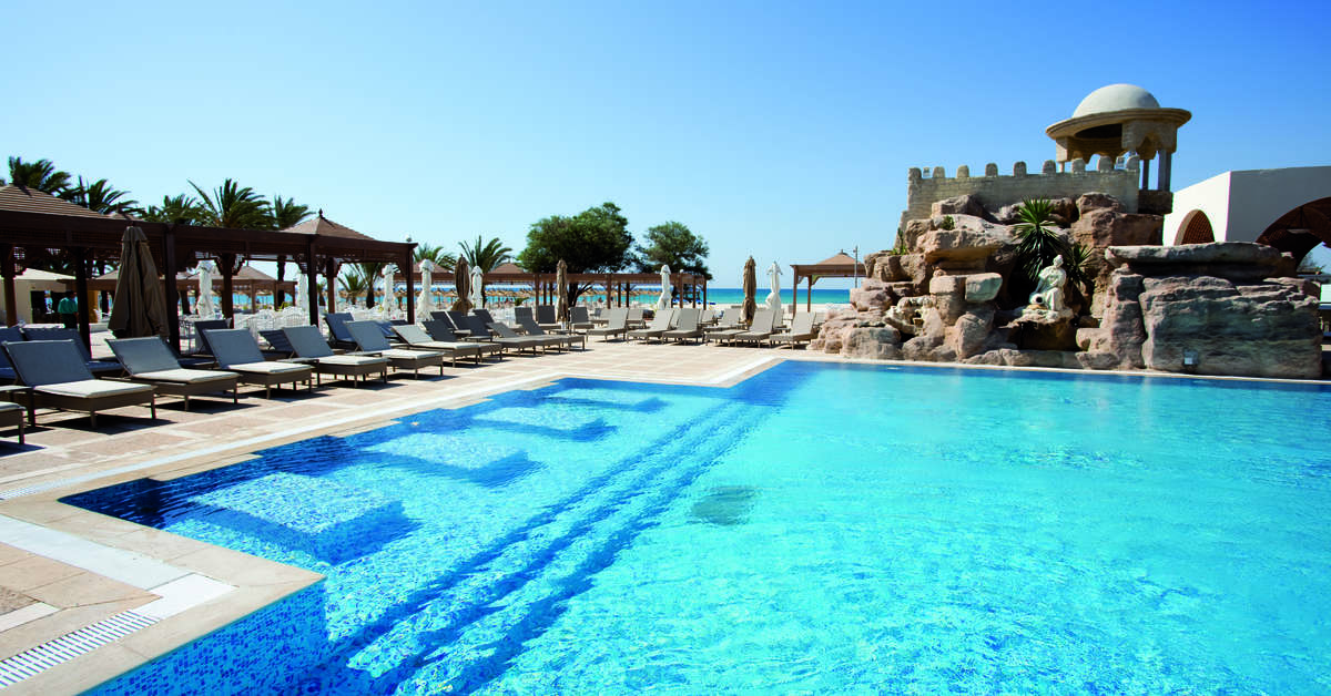 Een foto van het zwembad bij Steigenberger Marhaba Thalasso Hammamet