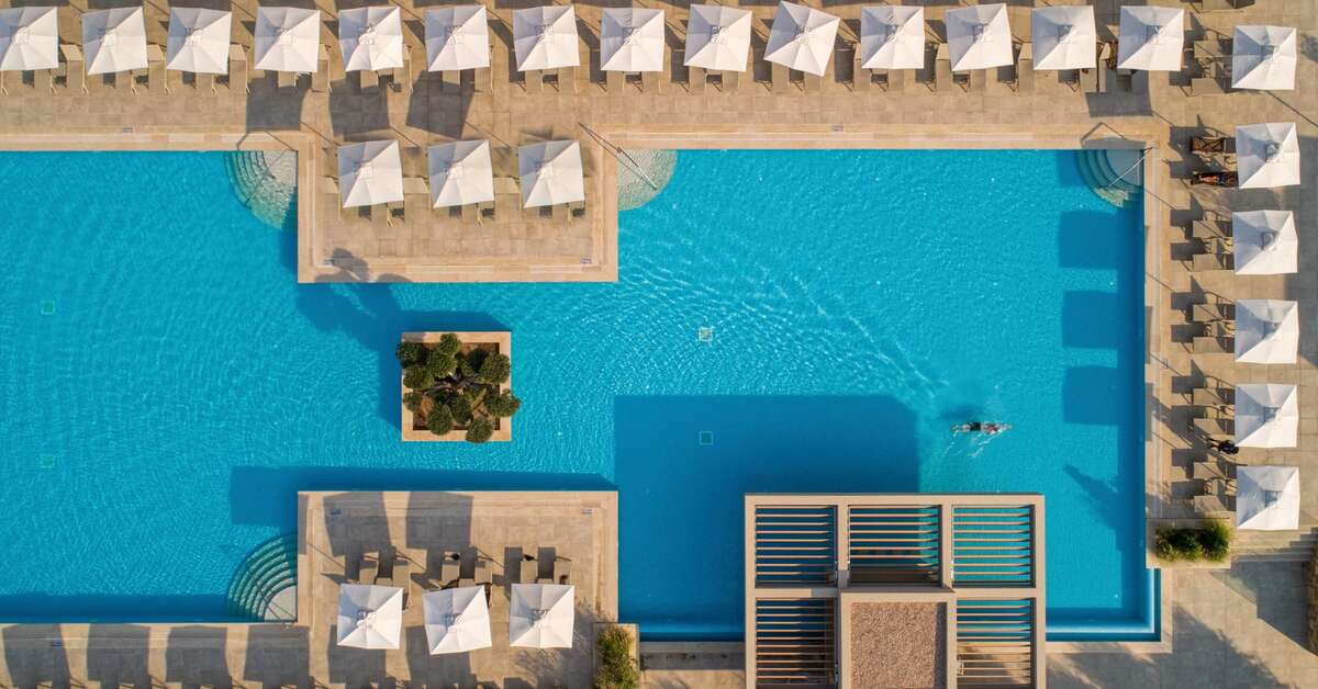 Een foto van het zwembad bij Amada Colossos Resort