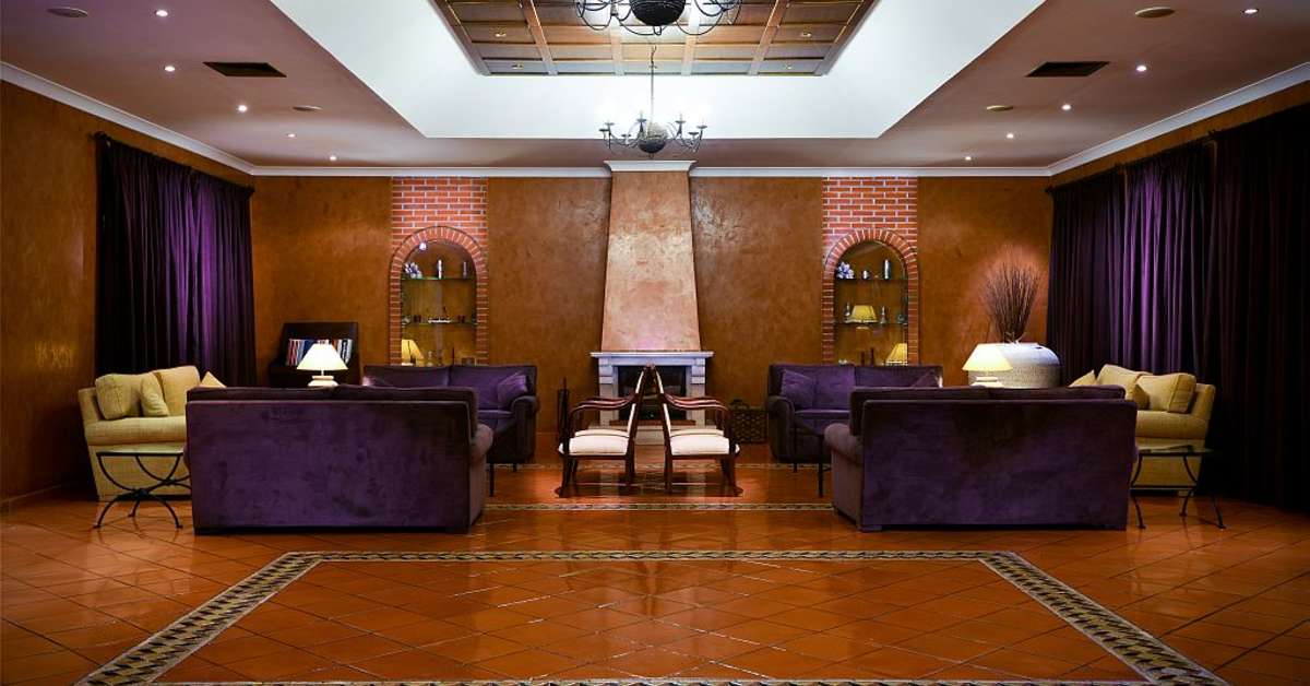 Een foto van het interieur van Vila Gale Albacora