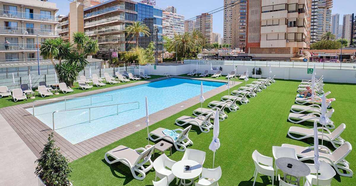 Een foto van het zwembad bij Hotel Benidorm Centre