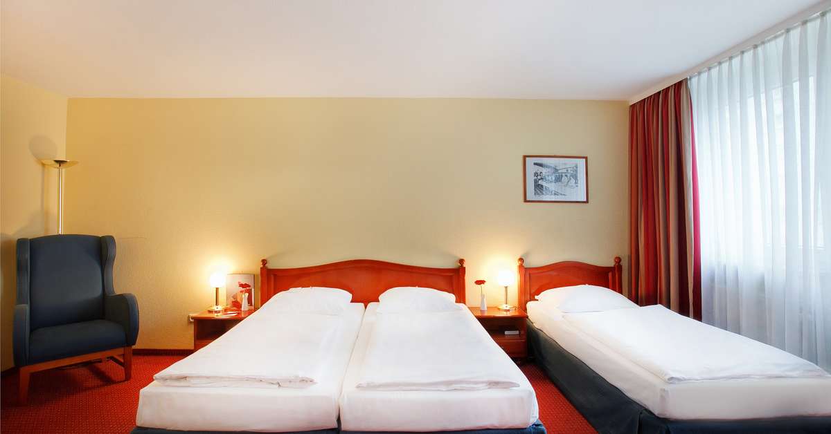 Ein Foto Azimut Hotel Nuremberg