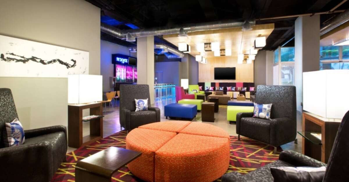 Een foto van het interieur van Aloft Cancun Hotel