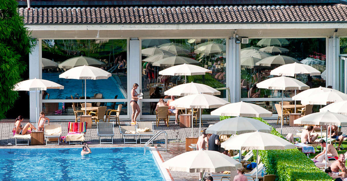 Een foto van het zwembad bij Grand Hotel Dino