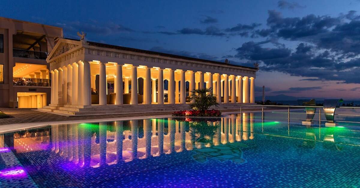 Een foto van het zwembad bij Hotel Potidea Palace