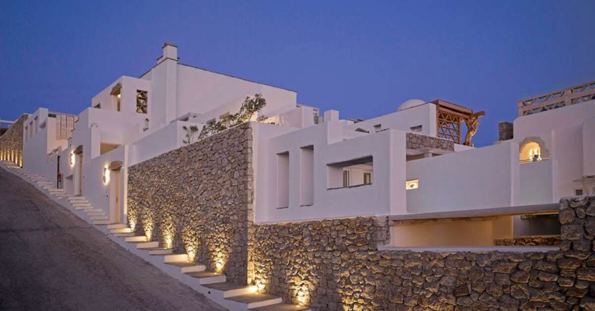 Een foto van de buitenkant van Kove Mykonos - A Myconian Collection Hotel