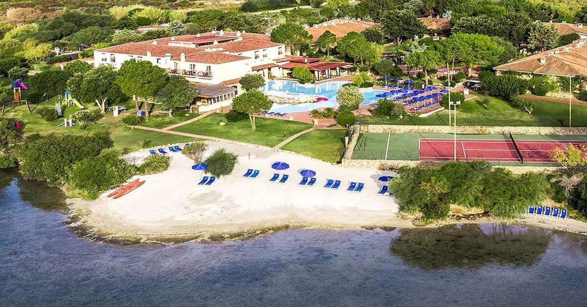 Ein Foto Colonna Hotel Du Golf