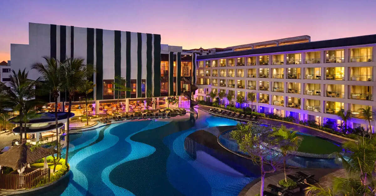 Een foto van The Stones Hotel Legian Bali